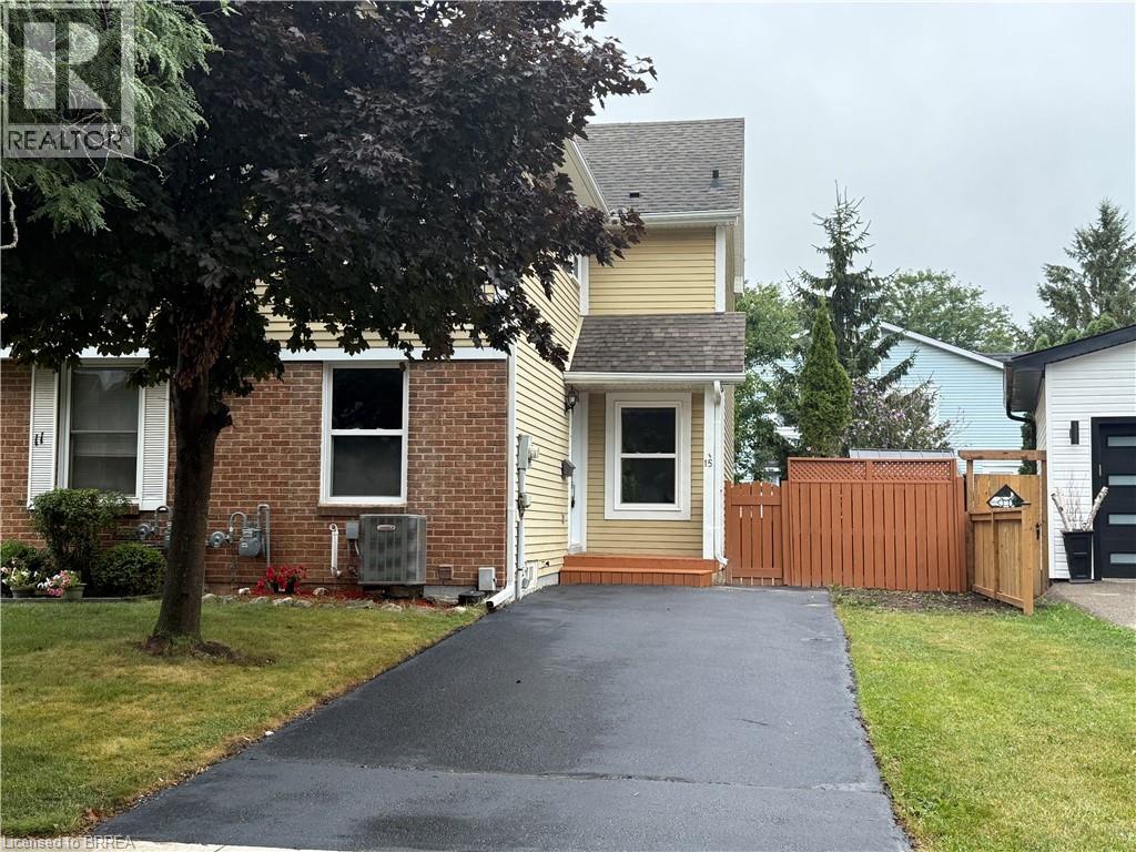 Photo 24 of 15 Banbury Road, Brantford ON