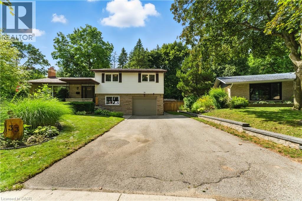 Photo 4 of 33 Shadywood Crescent, Kitchener ON