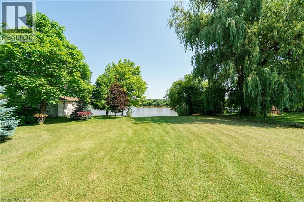Photo 27 of 1896 River Road, Cayuga ON