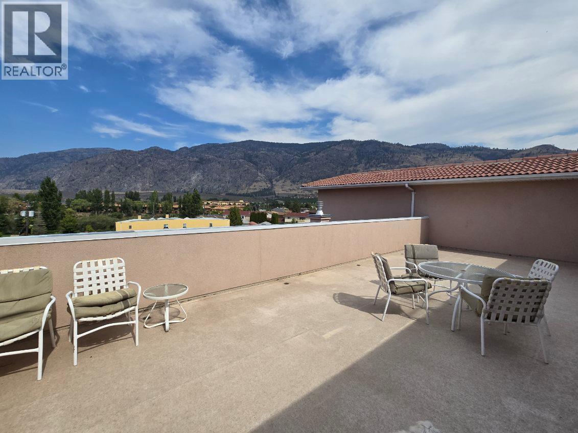 6805 Cottonwood Drive Unit# 206, Osoyoos