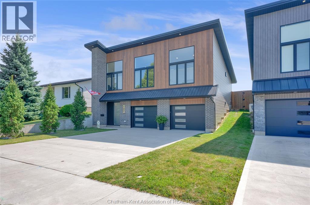 Photo 16 of 190 Merritt Avenue, Chatham ON