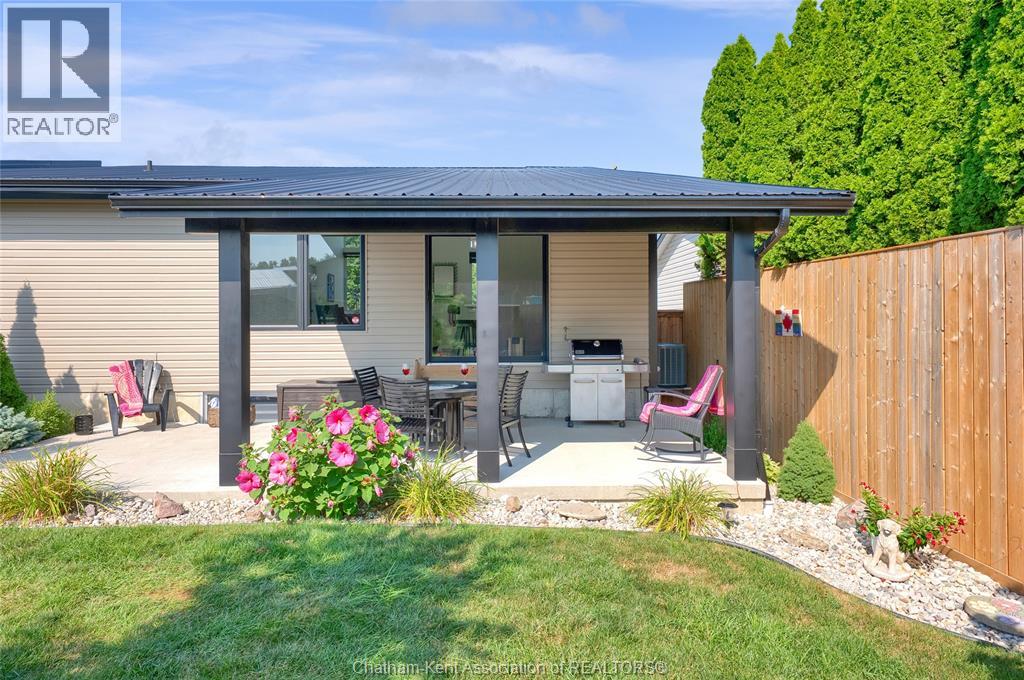 Photo 47 of 190 Merritt Avenue, Chatham ON