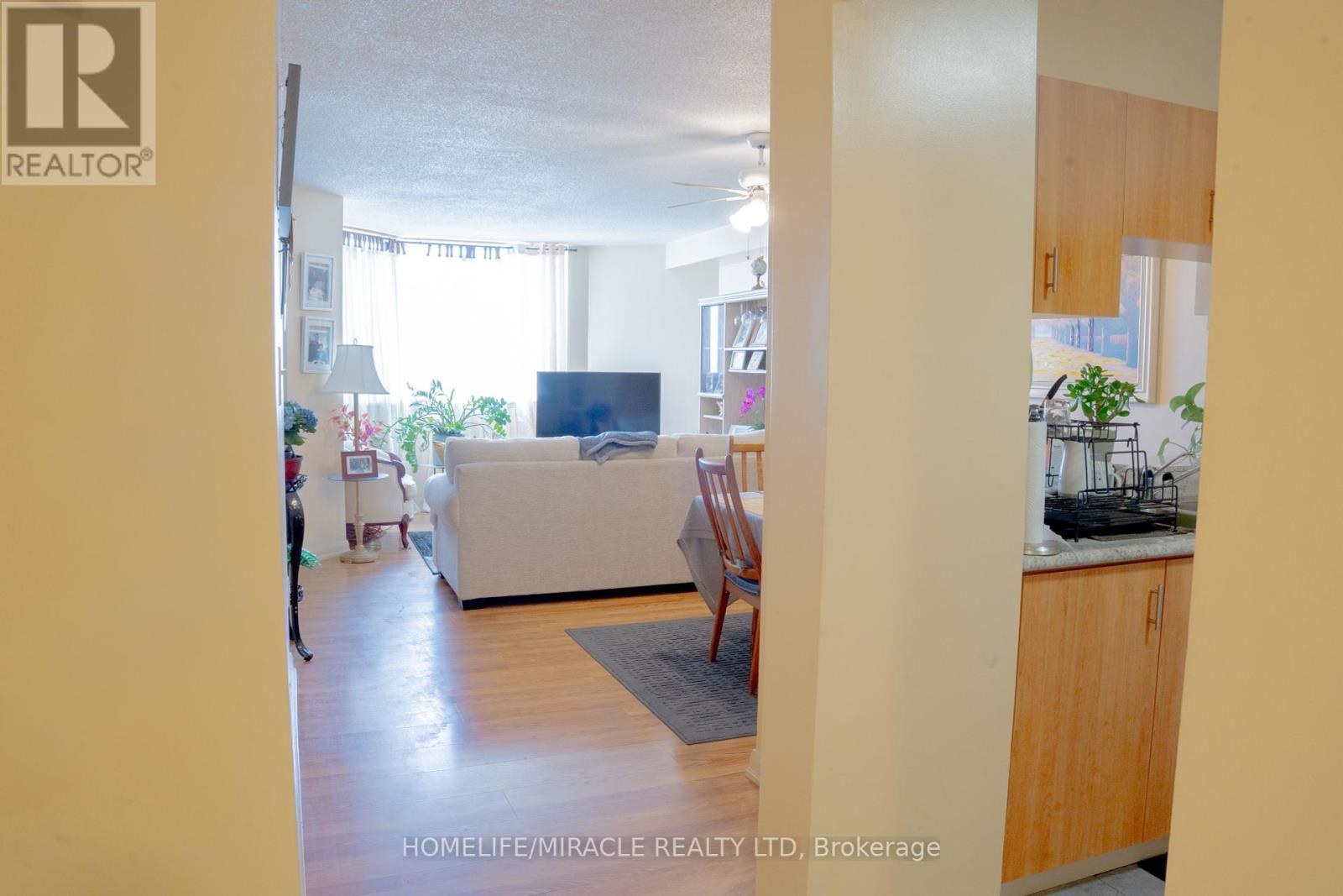 Photo 2 of 1401 234 Albion Road, Toronto ON