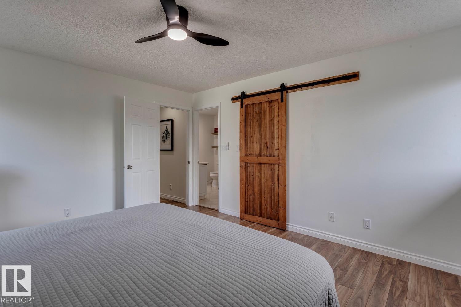 Photo 19 of 9825 183 St Nw Nw, Edmonton AB
