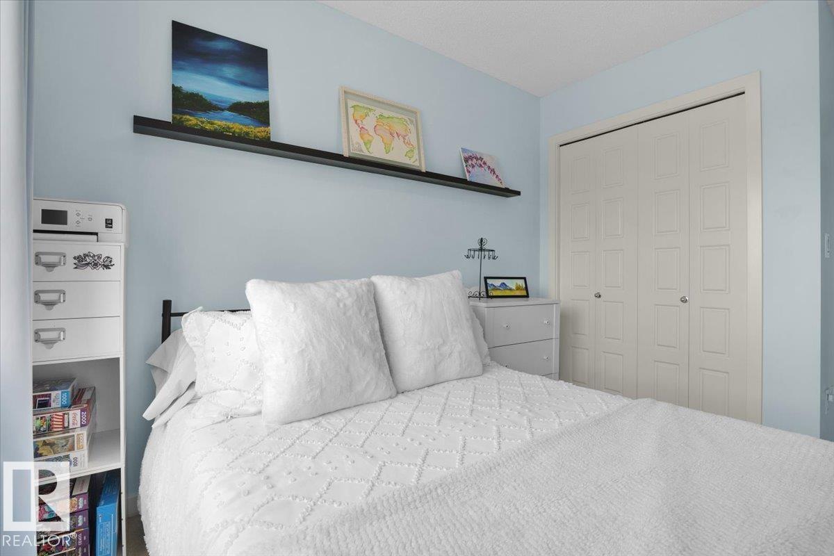 Photo 34 of 1628 33 A St Nw, Edmonton AB