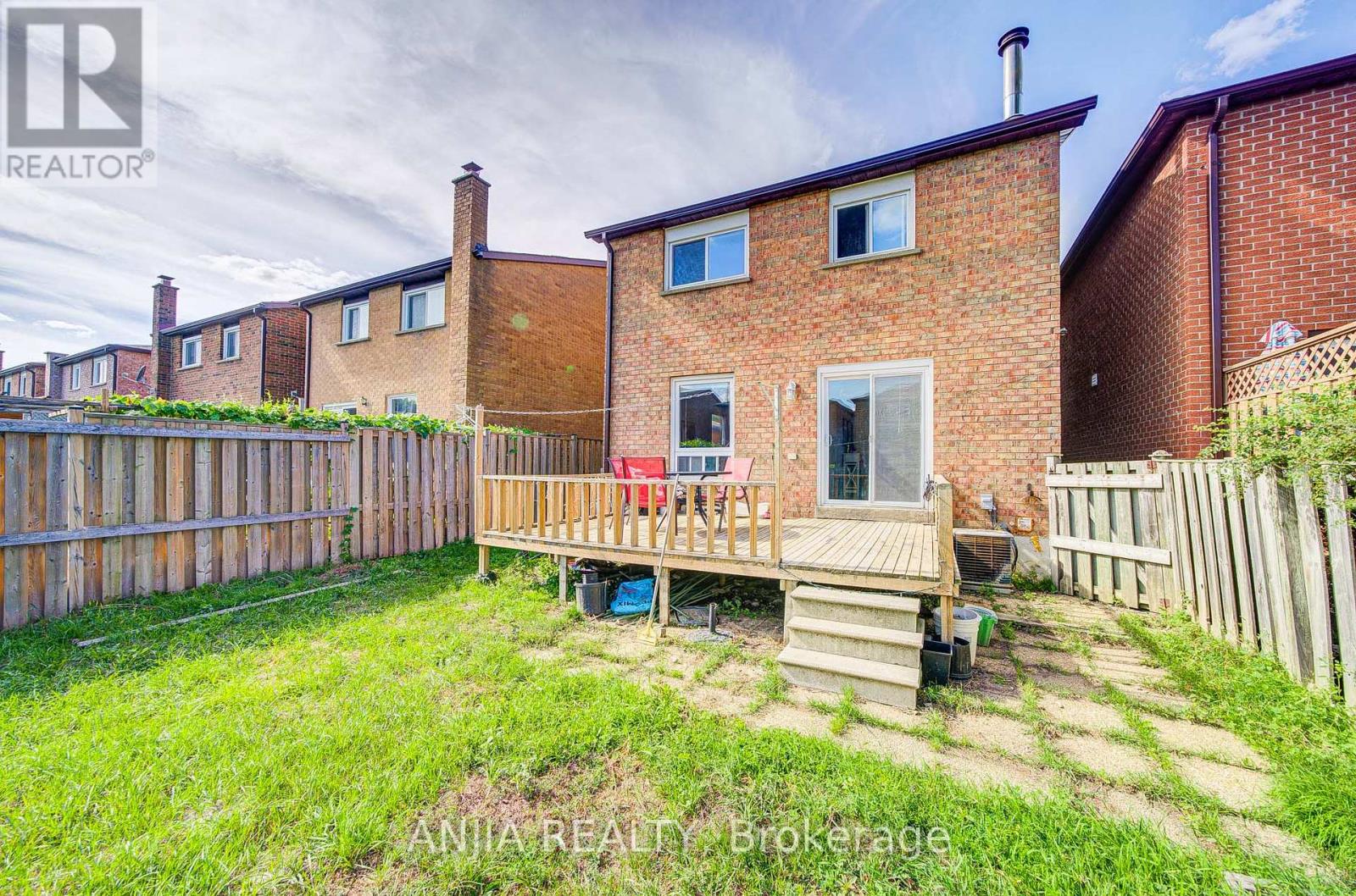 Photo 49 of 19 Dunbar Crescent, Markham ON