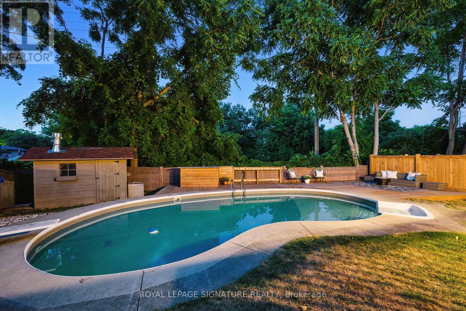 Photo 14 of 1880 Carrera Court, Mississauga ON