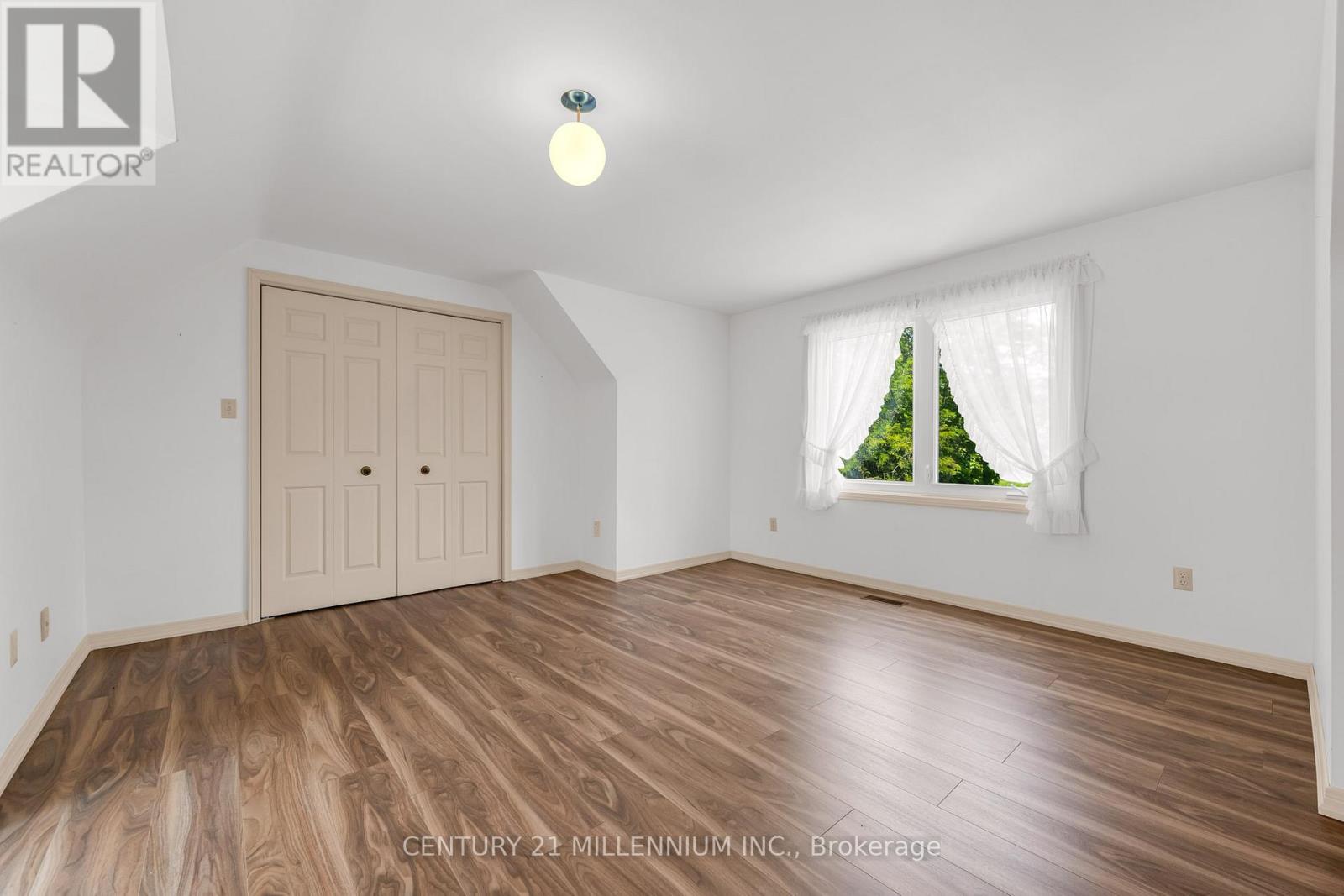 Photo 2 of 40764 Forks Road, Wainfleet ON
