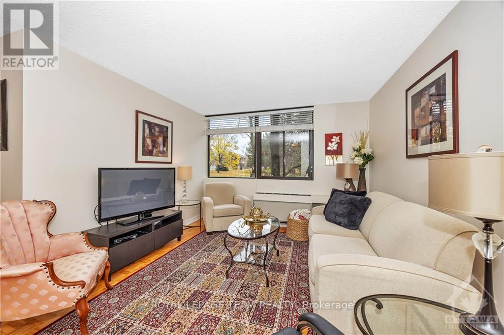 Photo 30 of 514 2871 Richmond Road, Ottawa ON