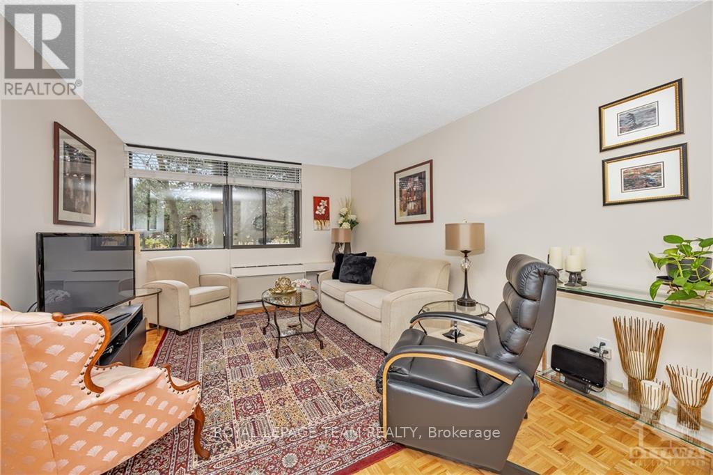 Photo 18 of 514 2871 Richmond Road, Ottawa ON