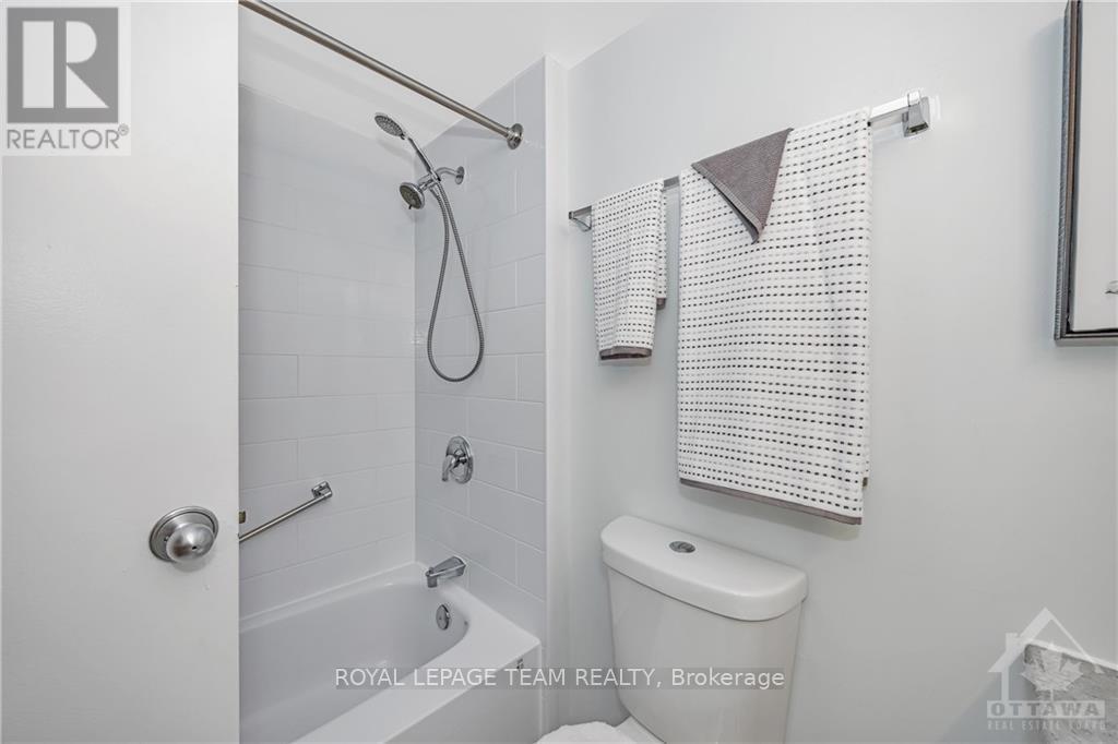 Photo 9 of 514 2871 Richmond Road, Ottawa ON