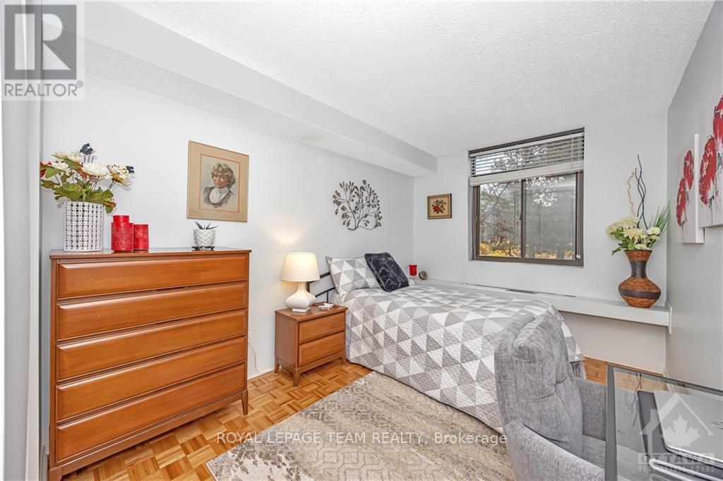 Photo 19 of 514 2871 Richmond Road, Ottawa ON