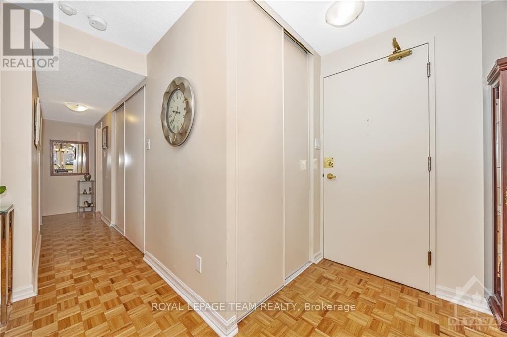 Photo 23 of 514 2871 Richmond Road, Ottawa ON