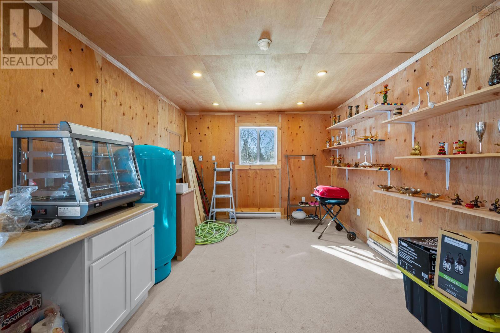 Property 31 of 45 of 41 Starview Avenue