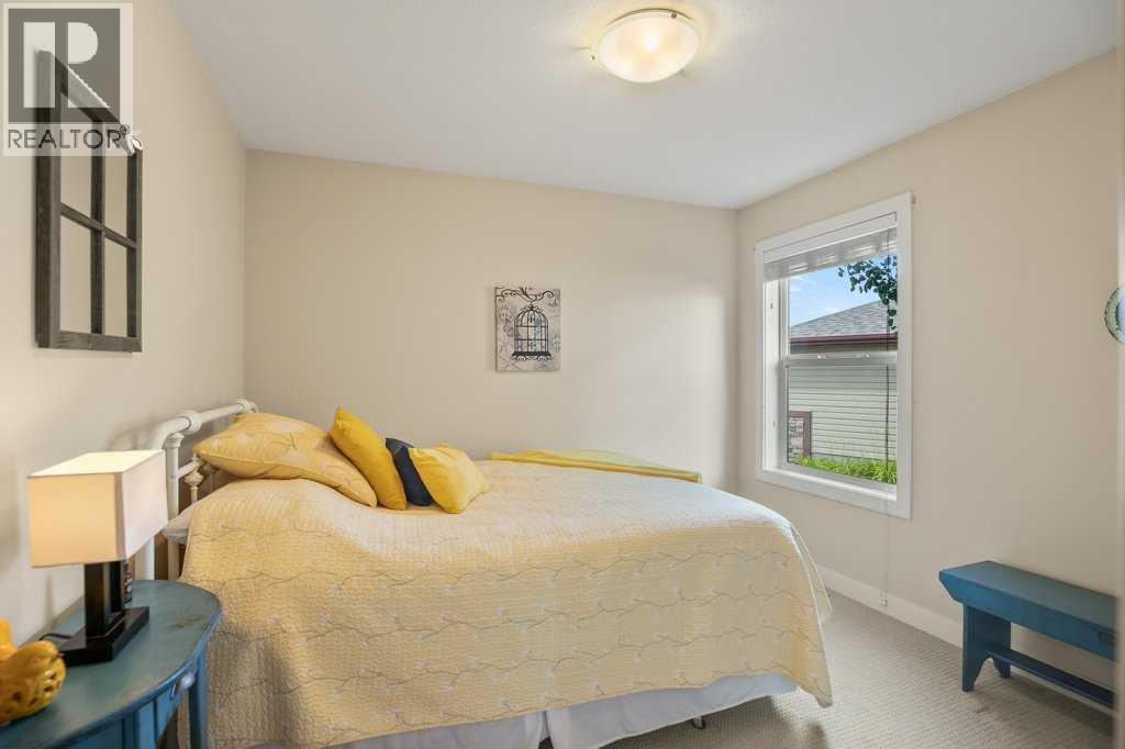 Photo 18 of 40 Bowman Circle, Sylvan Lake AB
