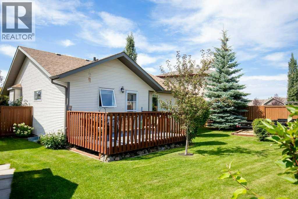 Photo 25 of 40 Bowman Circle, Sylvan Lake AB