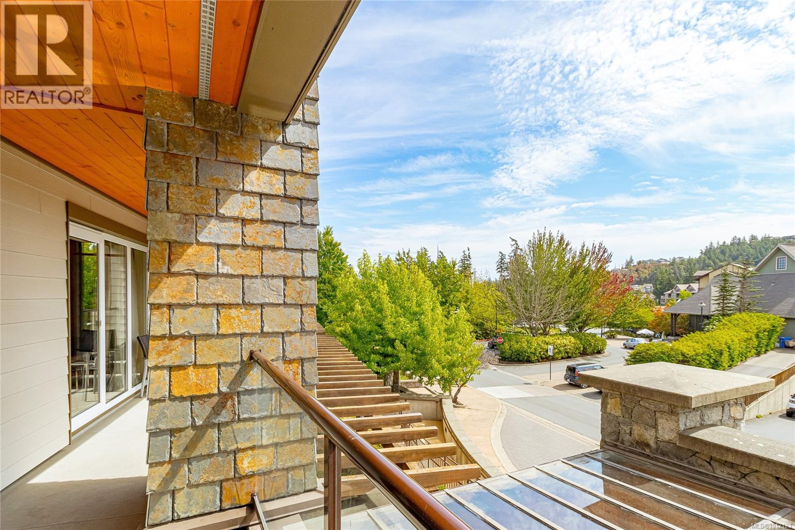 210 A 1376 Lynburne Pl, Langford