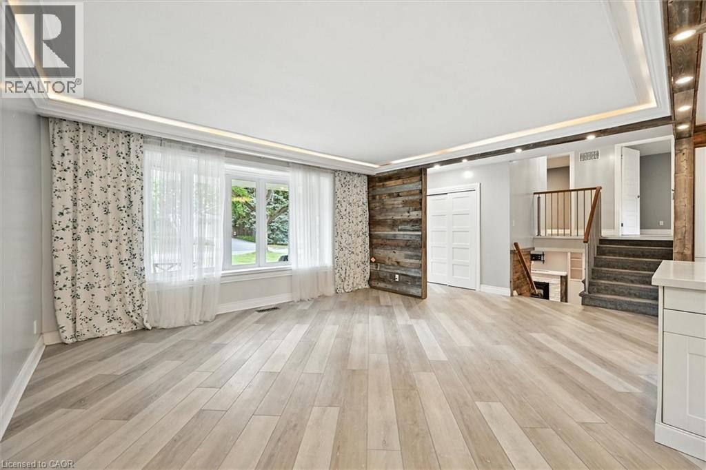 Photo 6 of 1059 Marley Crescent, Burlington ON