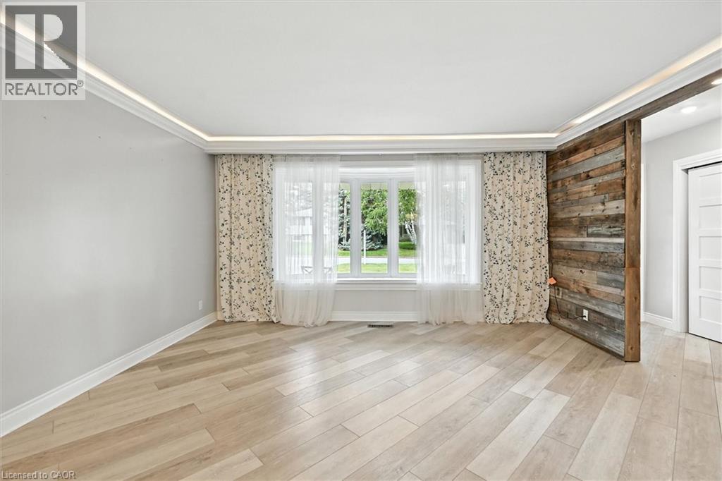 Photo 7 of 1059 Marley Crescent, Burlington ON