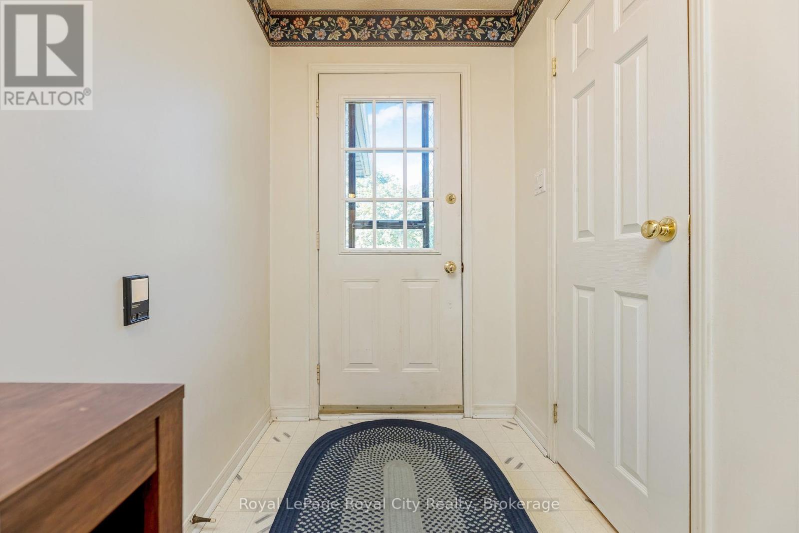 Photo 7 of 5949 Pagosa Court, Mississauga ON