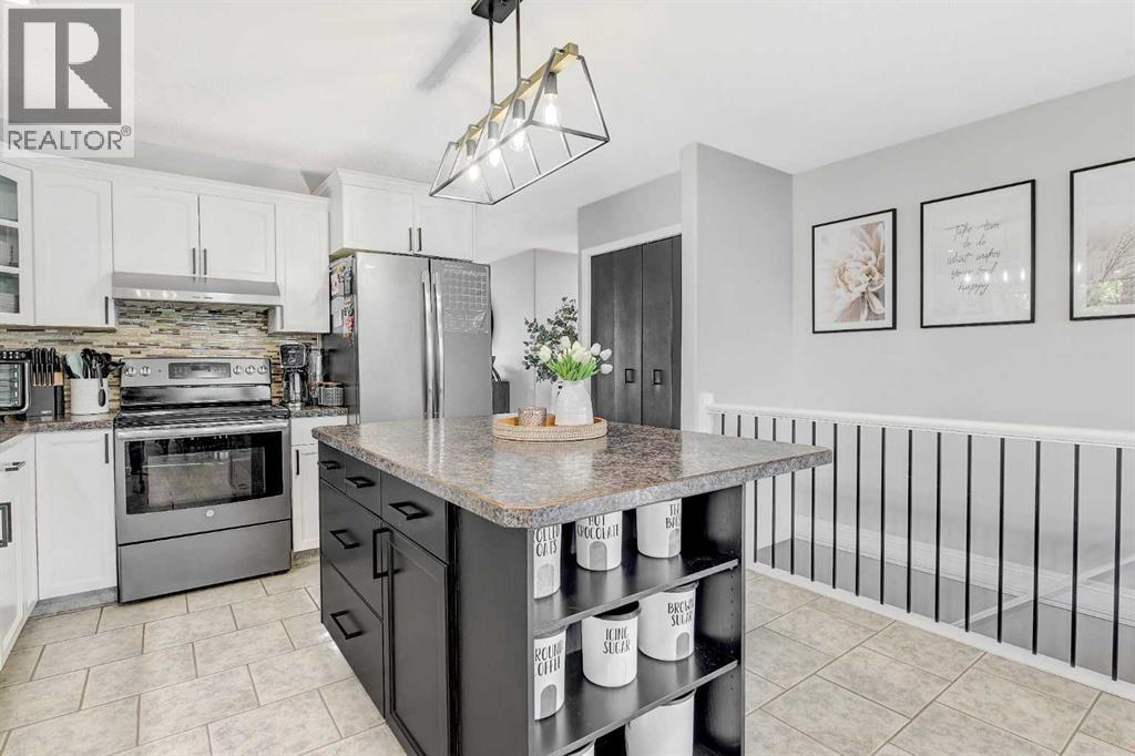 Photo 20 of 10202 114 A Avenue, Grande Prairie AB