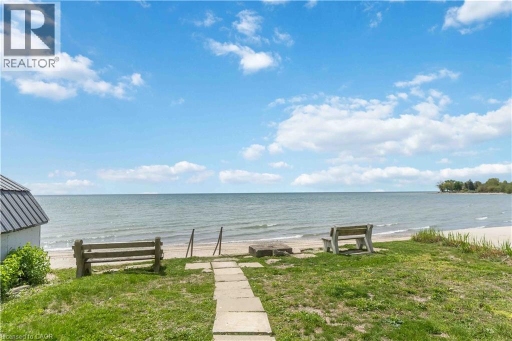 Photo 18 of 11110 Desiree Street, Wainfleet ON