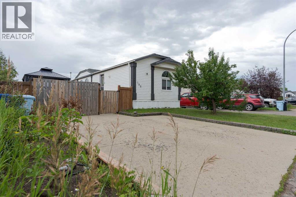 Photo 15 of 188 Caouette Crescent, Fort Mcmurray AB