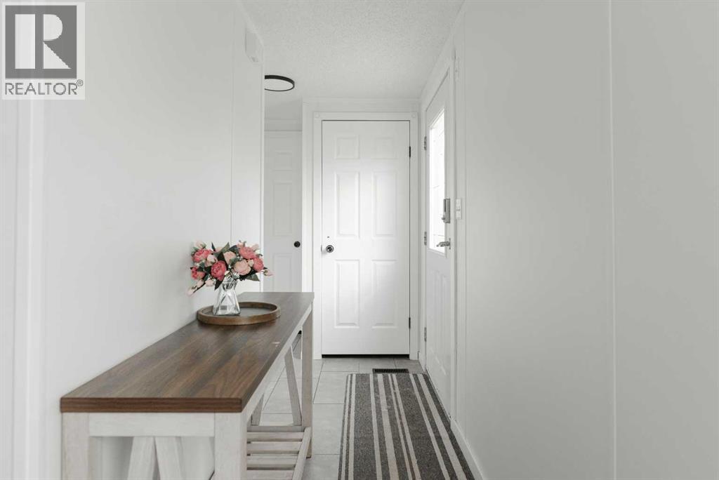 Photo 12 of 188 Caouette Crescent, Fort Mcmurray AB
