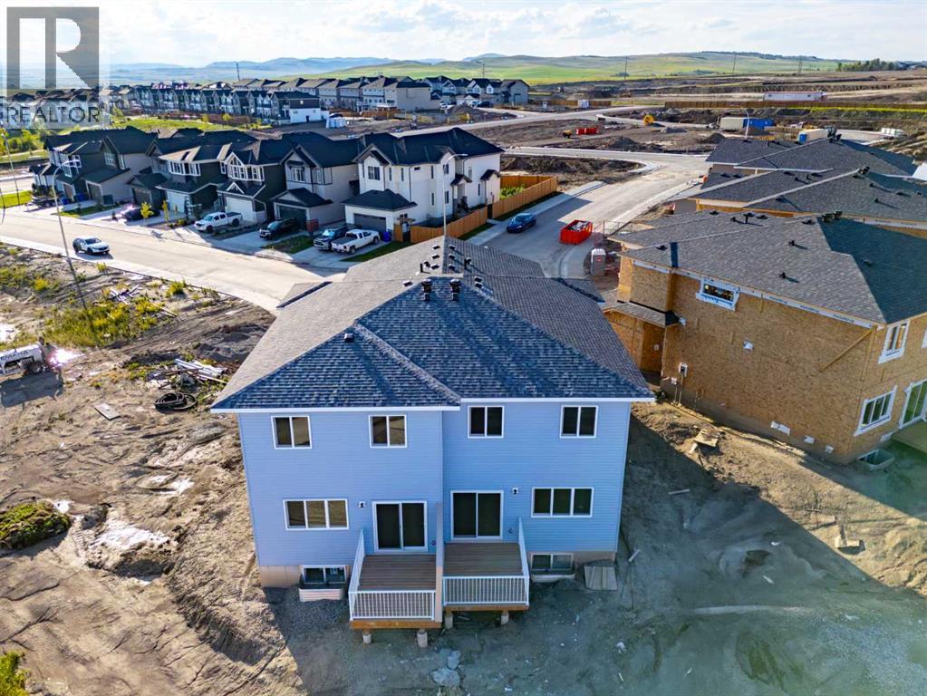 Photo 21 of 66 Heritage Circle, Cochrane AB
