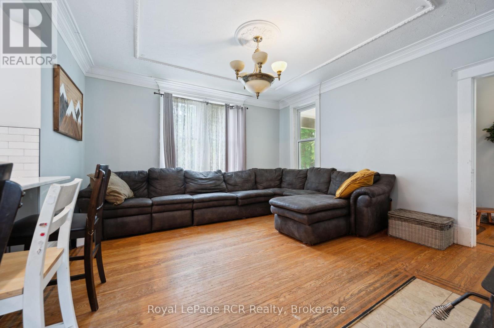 Photo 35 of 308 Fergus N, Wellington North ON