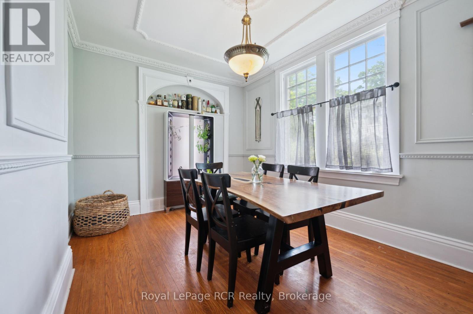 Photo 39 of 308 Fergus N, Wellington North ON