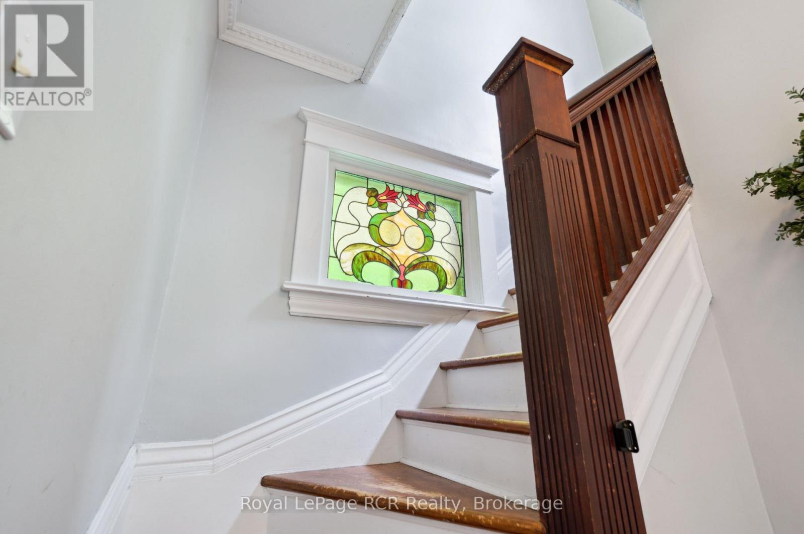 Photo 10 of 308 Fergus N, Wellington North ON