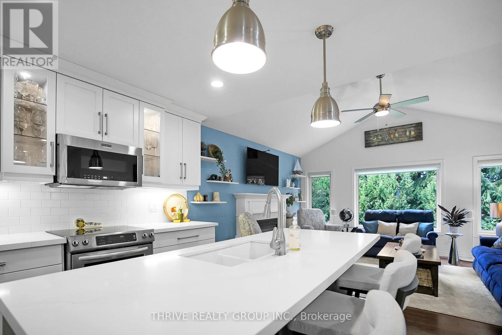 Photo 23 of 34 Blairmont Terrace, St Thomas ON