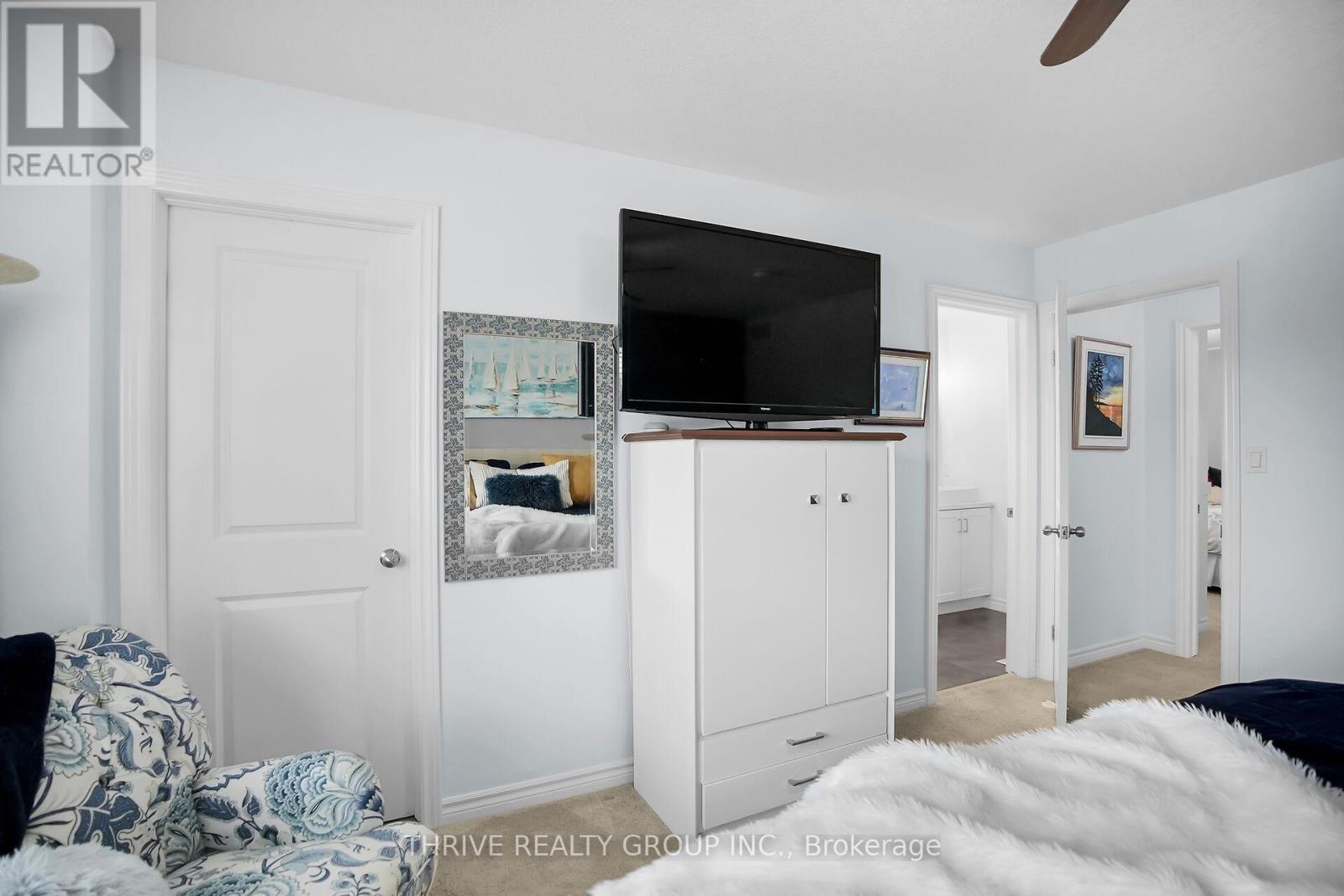 Photo 19 of 34 Blairmont Terrace, St Thomas ON