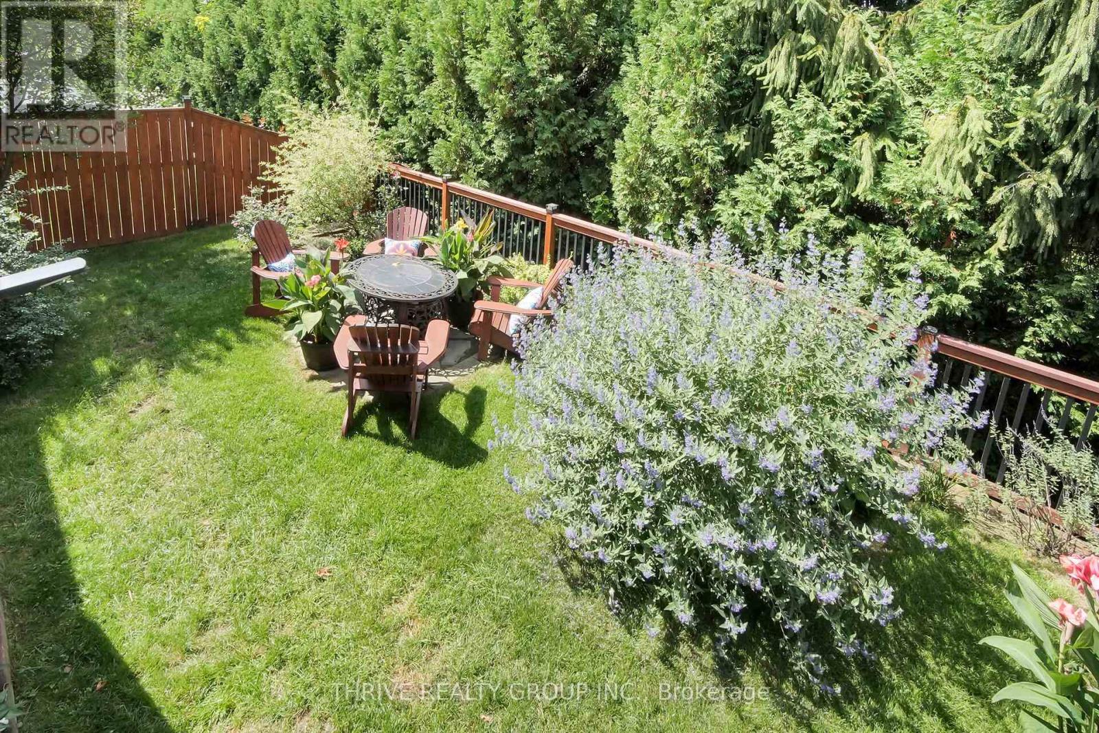 Photo 16 of 34 Blairmont Terrace, St Thomas ON