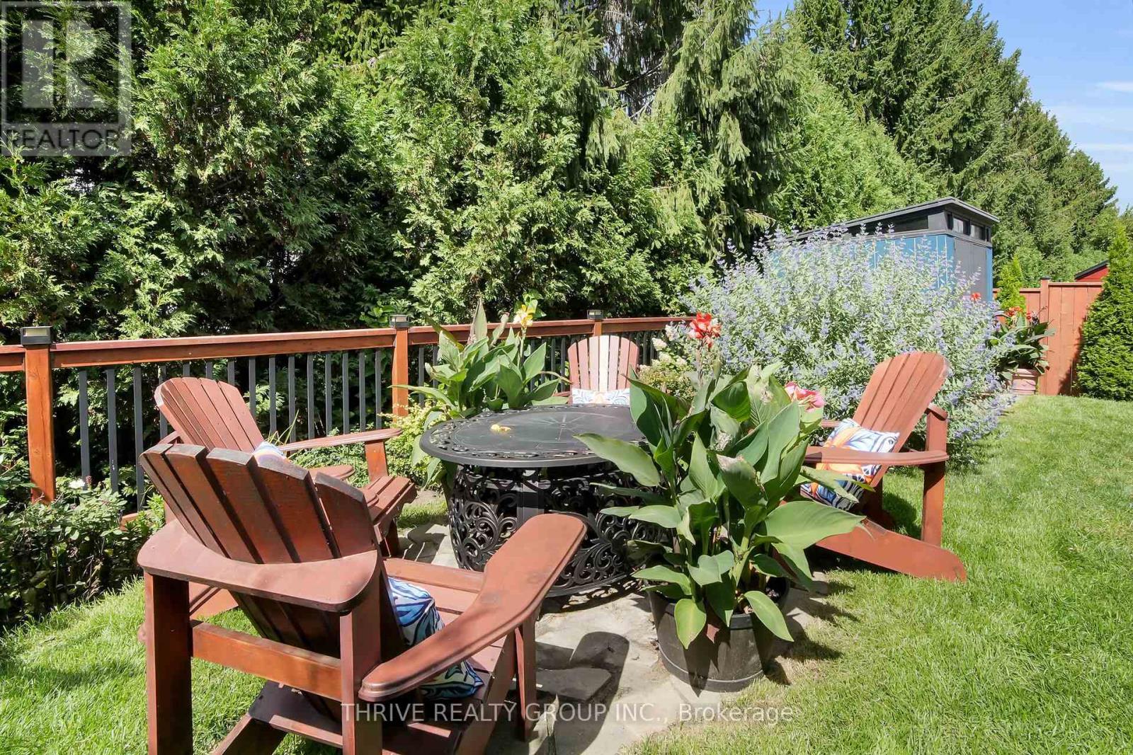 Photo 14 of 34 Blairmont Terrace, St Thomas ON