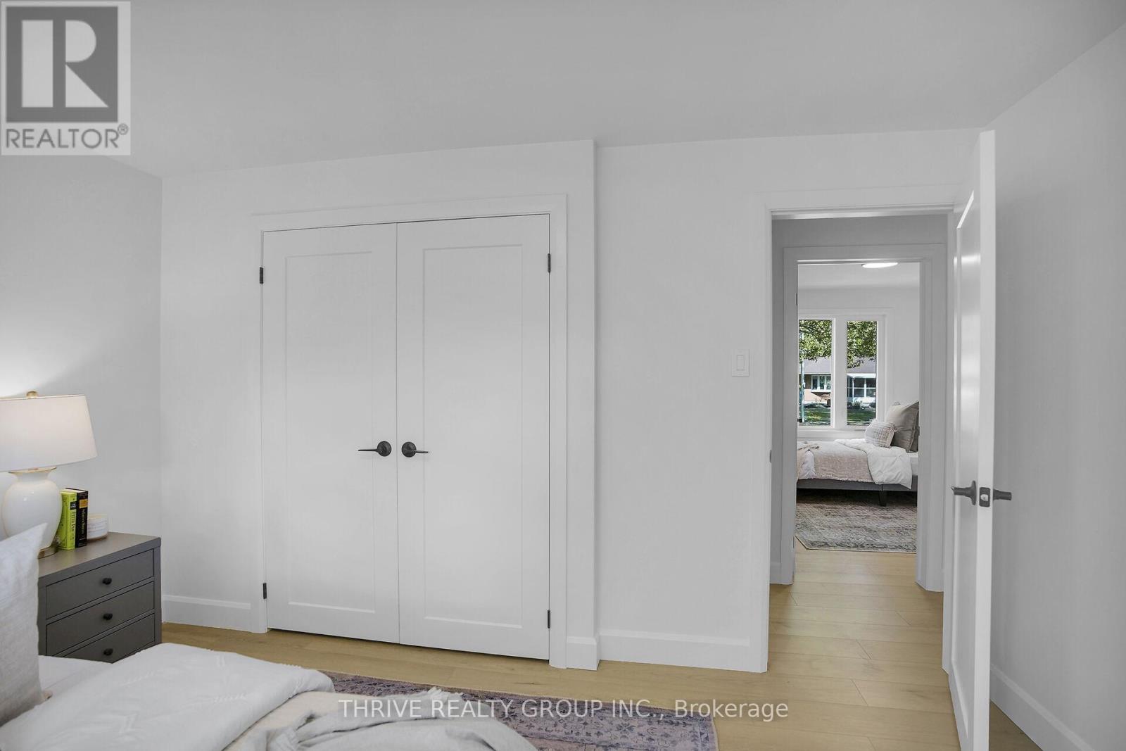 Photo 21 of 553 Viscount Road, London South ON