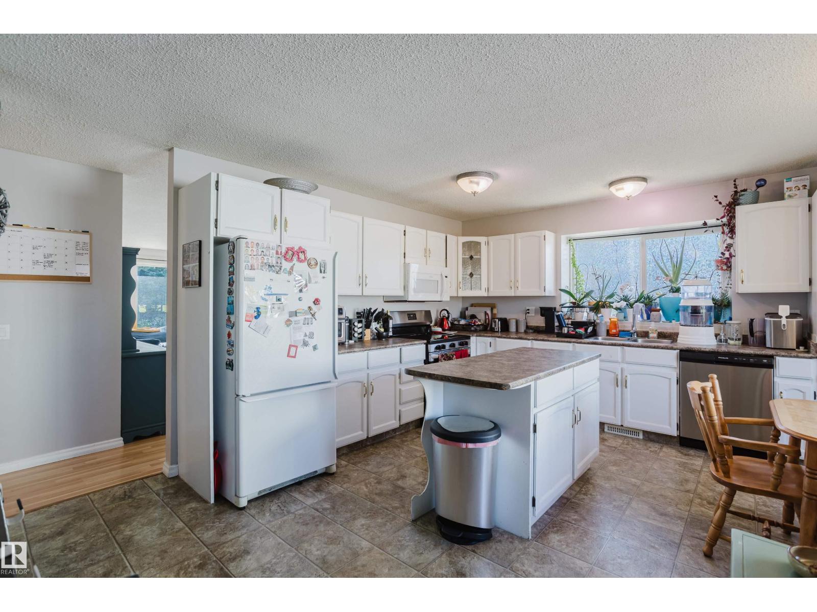 Photo 28 of 9301 81 A St, Fort Saskatchewan AB