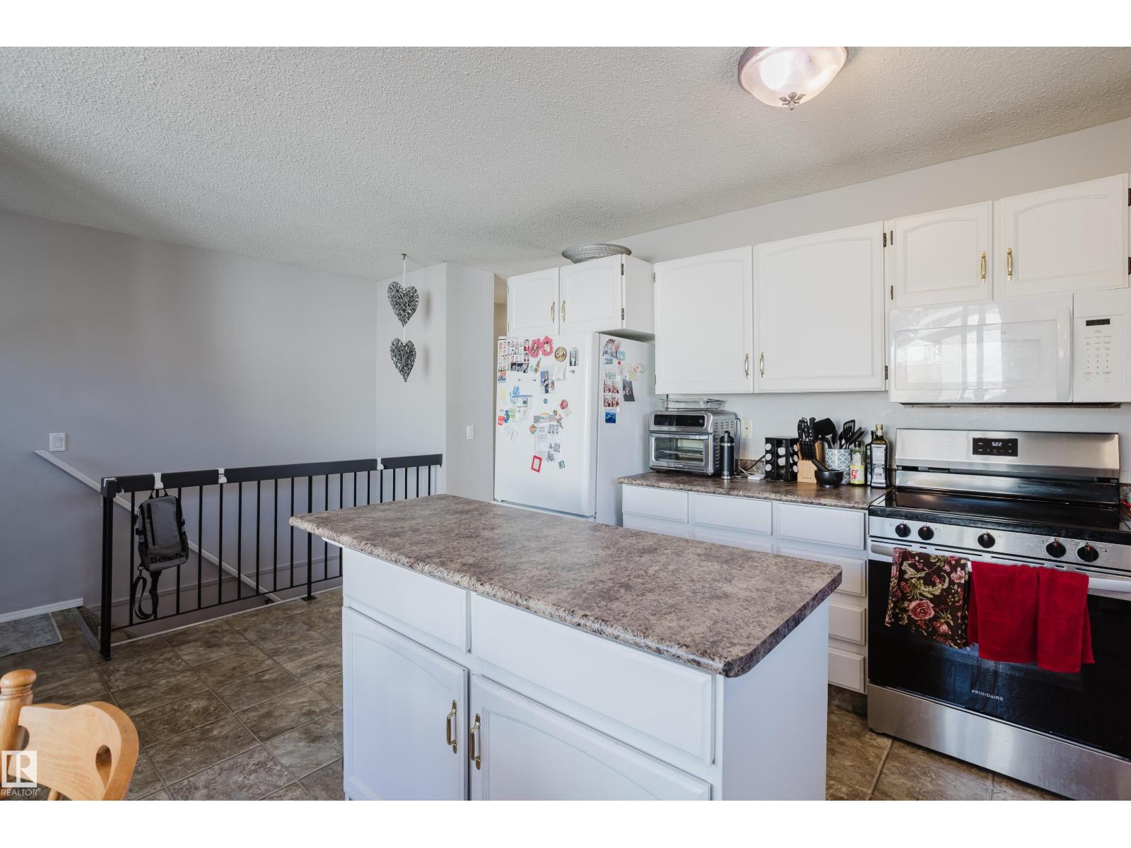 Photo 22 of 9301 81 A St, Fort Saskatchewan AB
