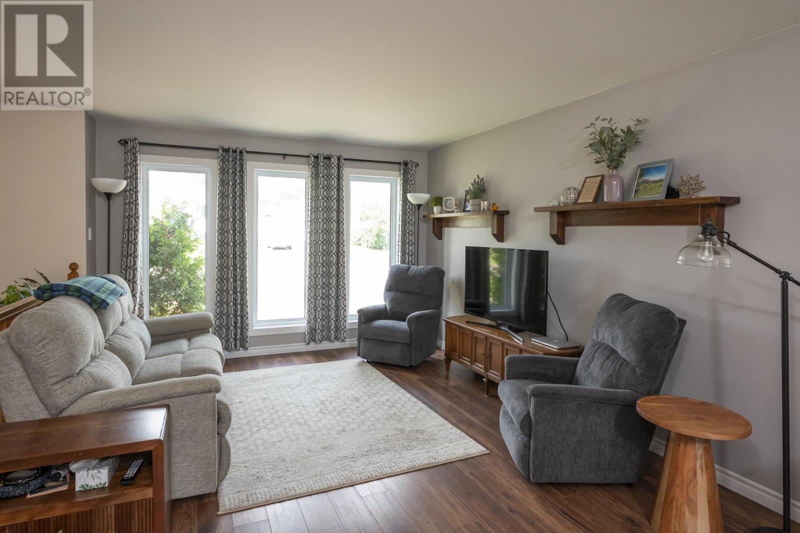Photo 32 of 1465 John Street Rd, Thunder Bay ON