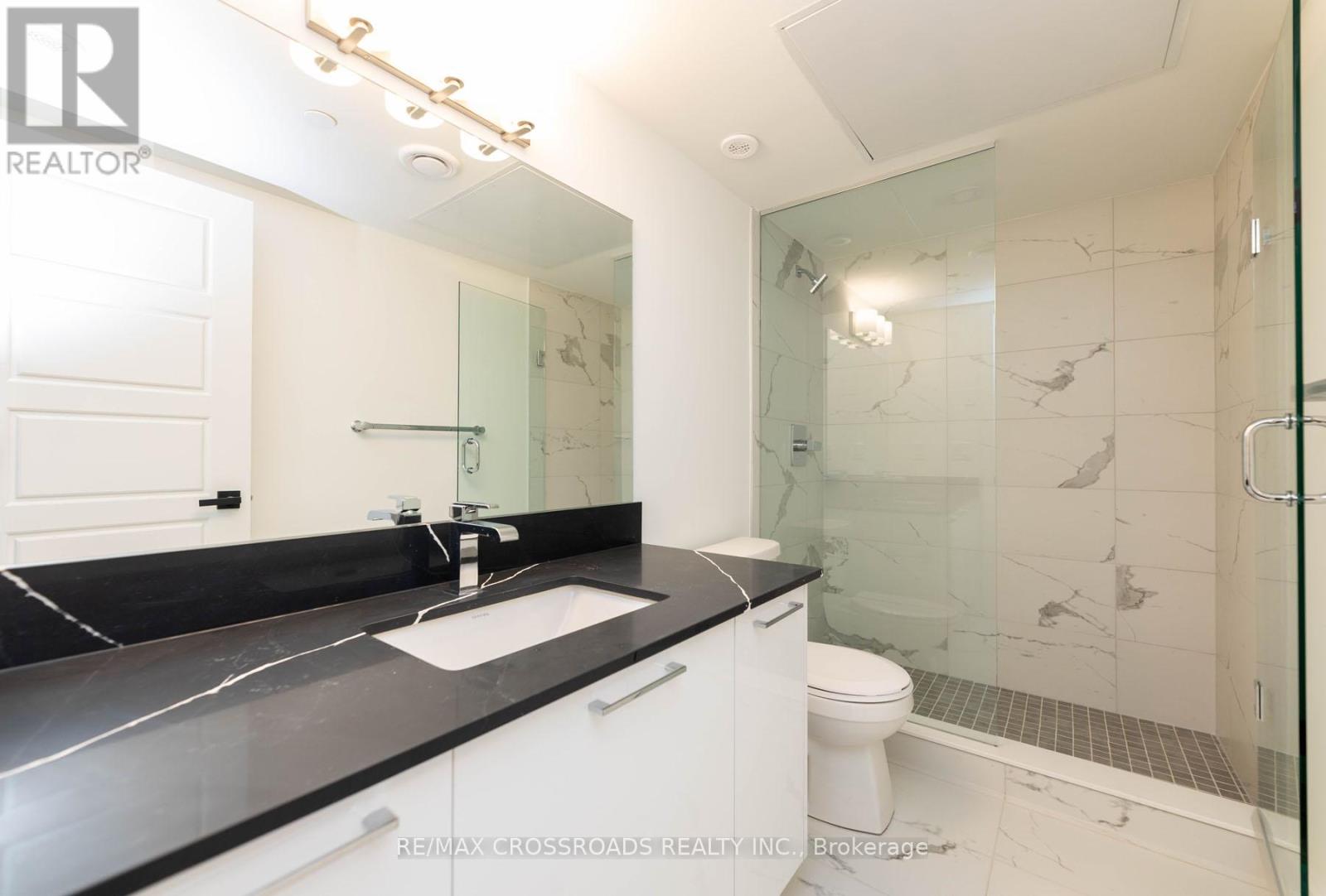 Photo 25 of Th 47 861 Sheppard Avenue W, Toronto ON