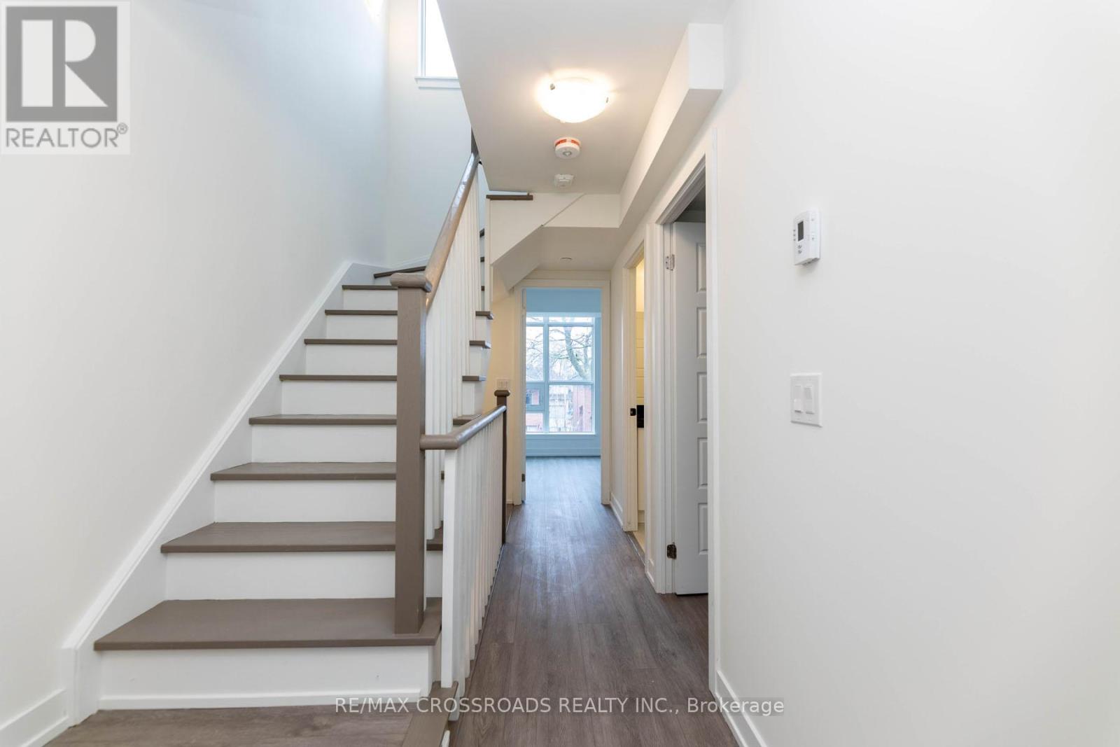 Photo 32 of Th 47 861 Sheppard Avenue W, Toronto ON