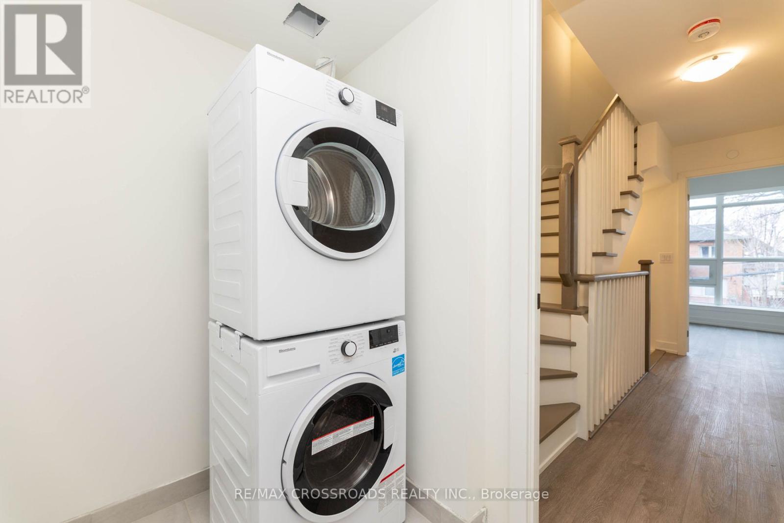 Photo 34 of Th 47 861 Sheppard Avenue W, Toronto ON