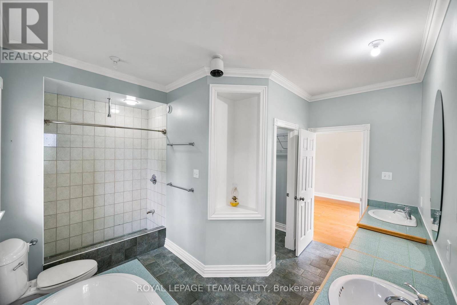 Photo 13 of 4310 Armitage Avenue, Ottawa ON