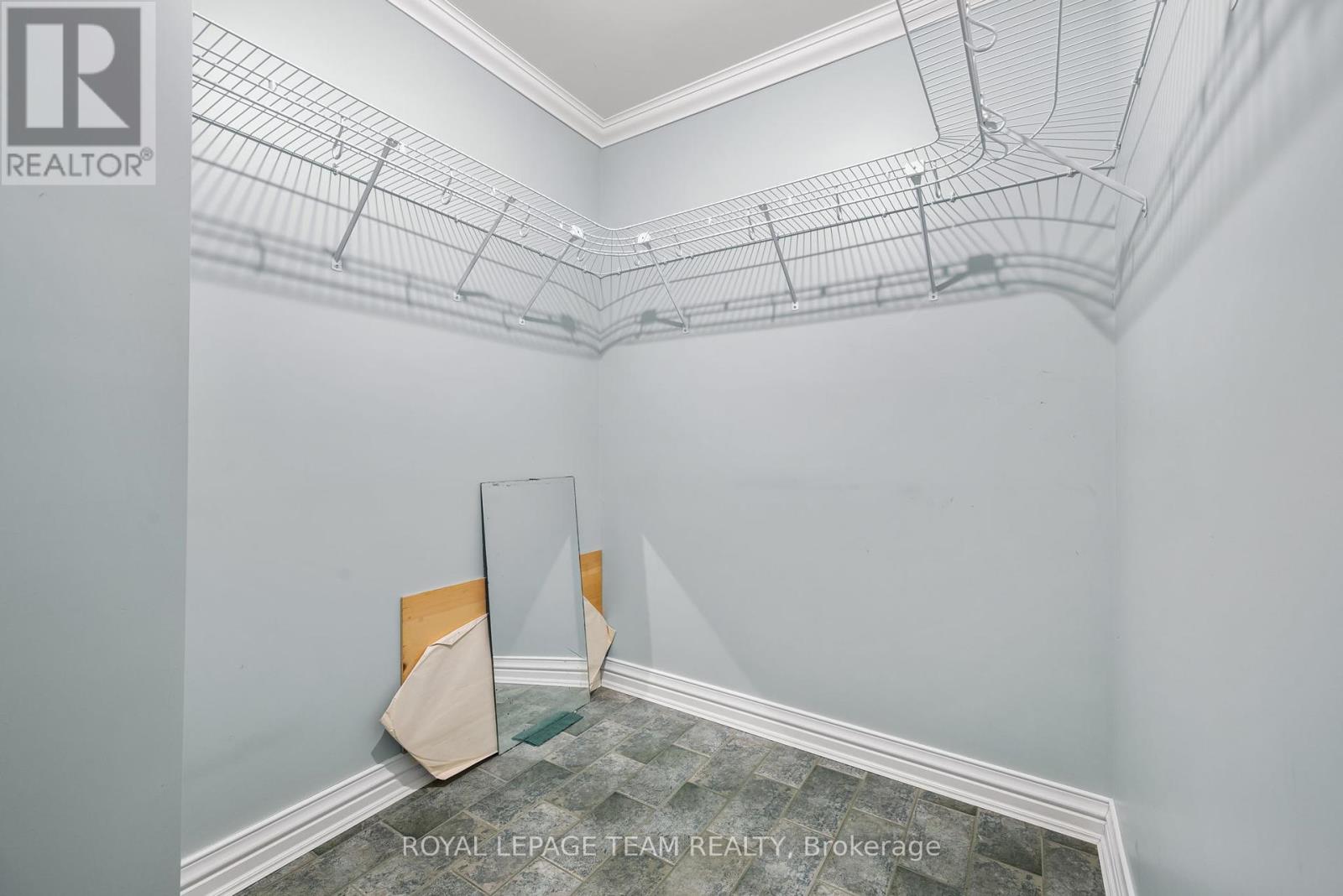 Photo 11 of 4310 Armitage Avenue, Ottawa ON