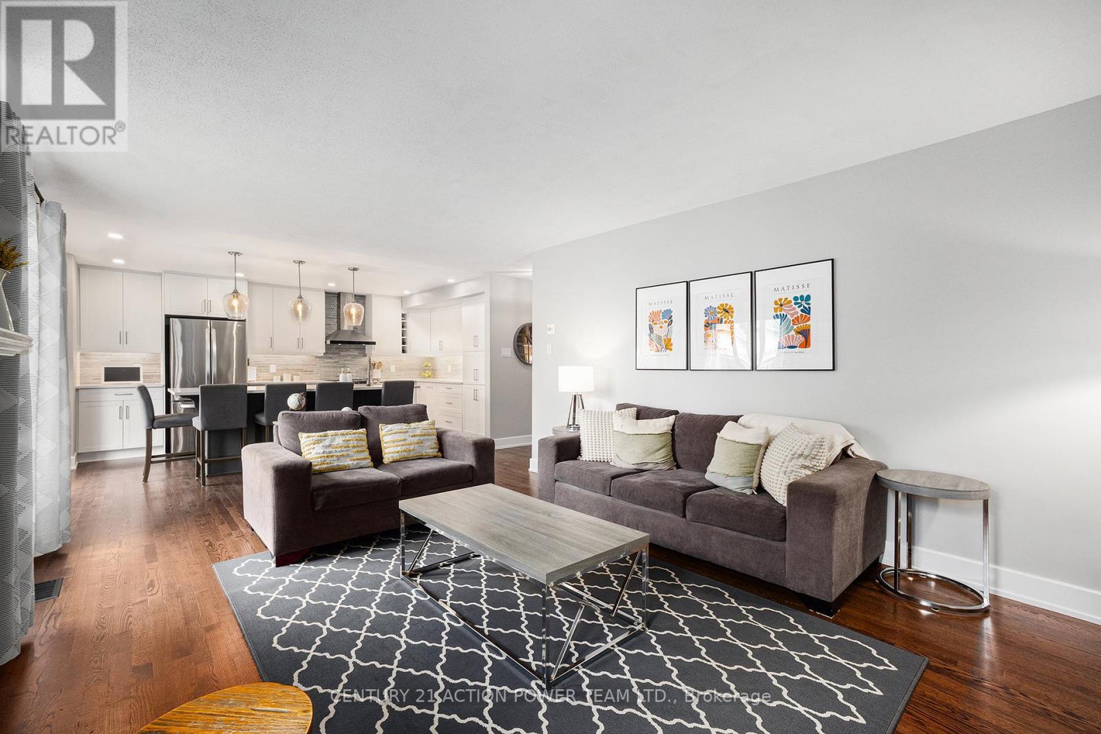 Photo 21 of 6008 Longleaf Drive, Ottawa ON