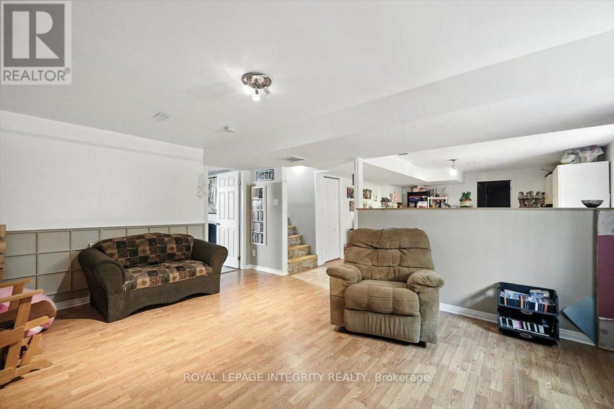 Photo 33 of 51 Marcel Street, Russell ON