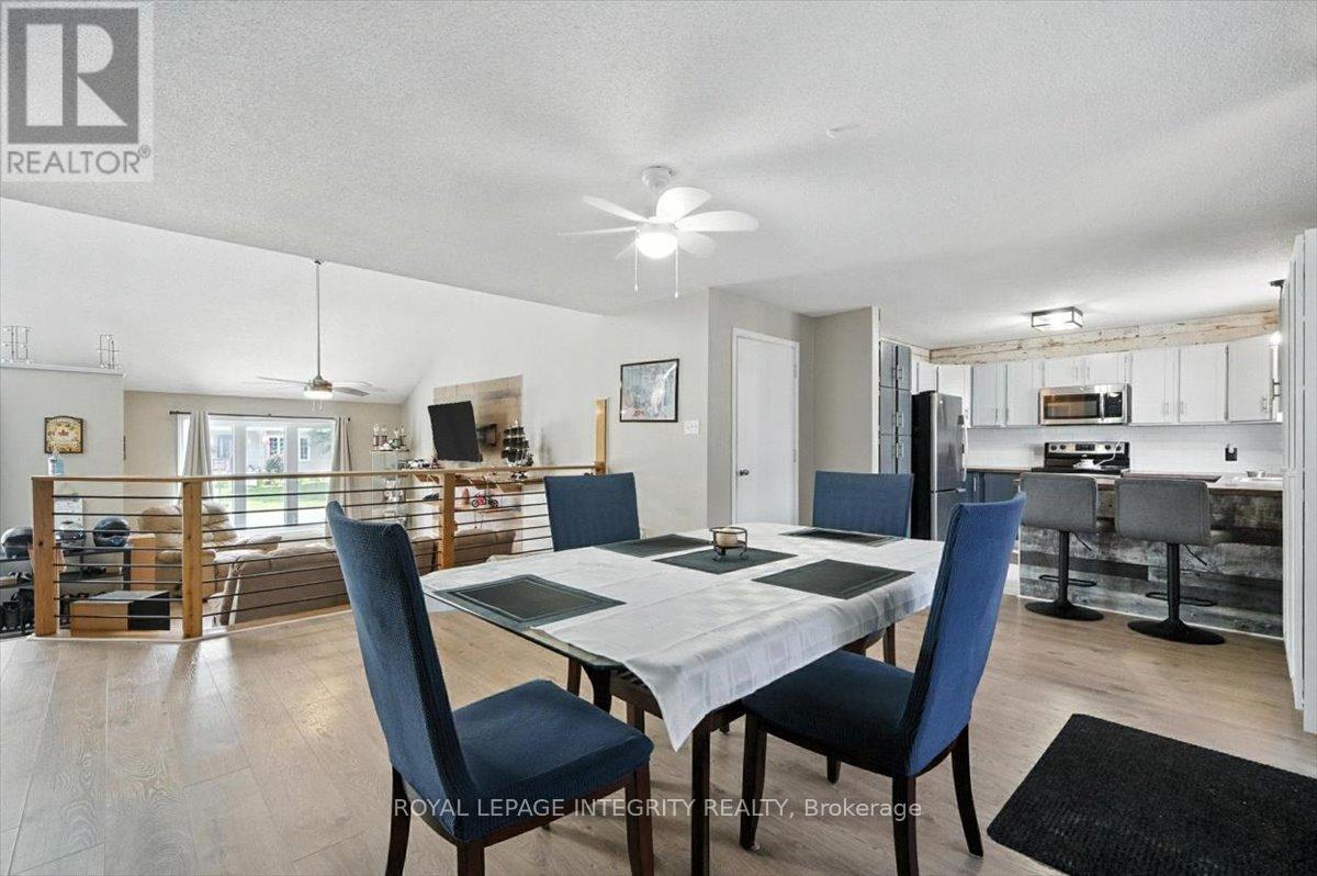 Photo 39 of 51 Marcel Street, Russell ON