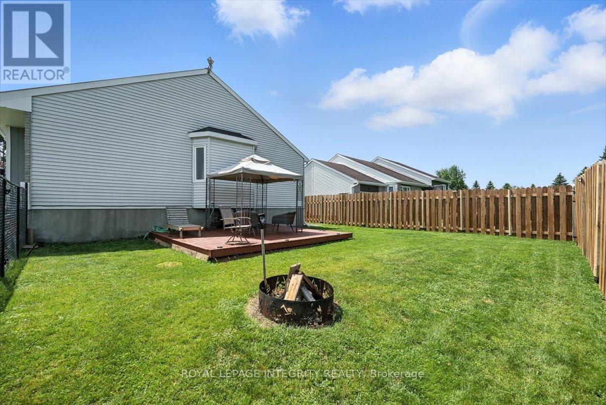 Photo 27 of 51 Marcel Street, Russell ON
