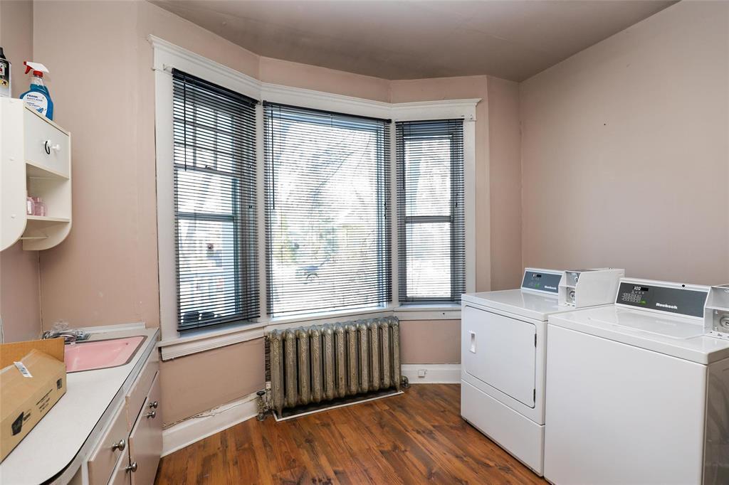 Photo 30 of 121 Canora Street, Winnipeg MB